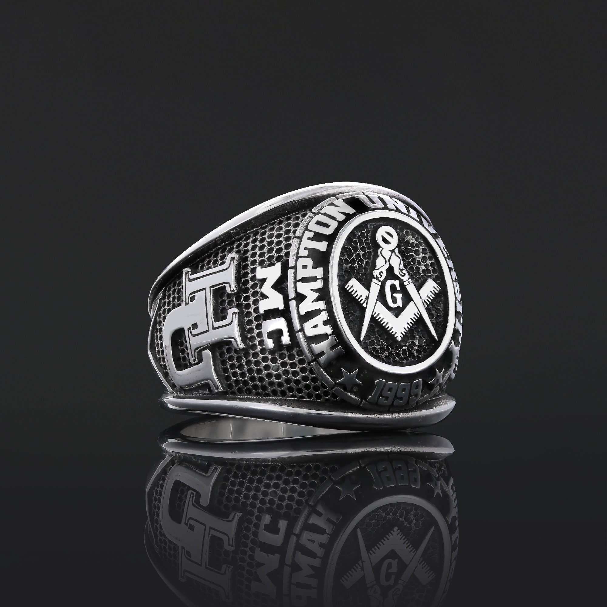 University Rings – CrestRing