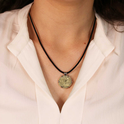 925 Sterling Silver Special Design Coin Women Pendant