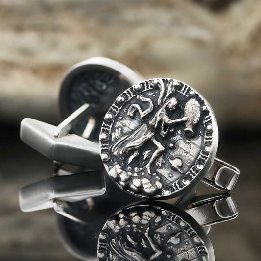 Unique Design Silver Round Aquarius Cufflink