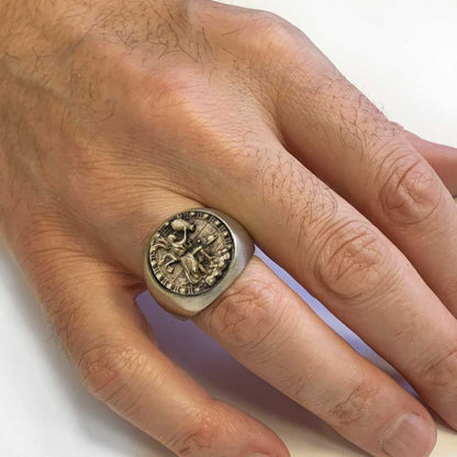 Aquarius Horoscope Ring