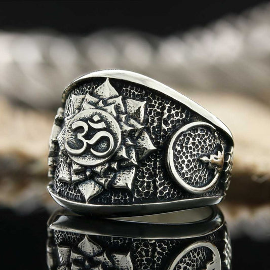 Silver Om Ring