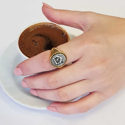 Custom Design Stone Oval Family Coat of Arms Symbol Women Ring
