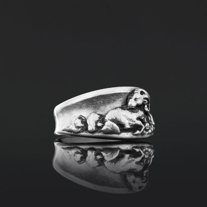 Custom Zodiac Leo Ring