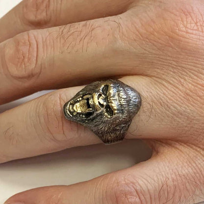 Gorilla Ring