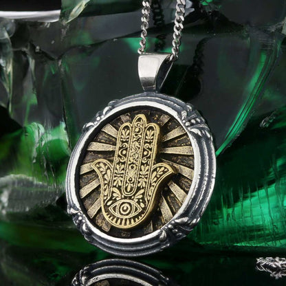 925 Sterling Silver Round Hamsa Pendant