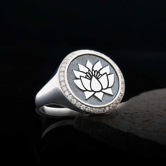 Handmade Special 925 Sterling Silver Round Women Lotus Ring