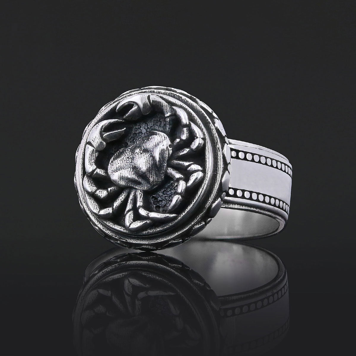 Sign Rung Silver Cancer Sign Ring – CrestRing