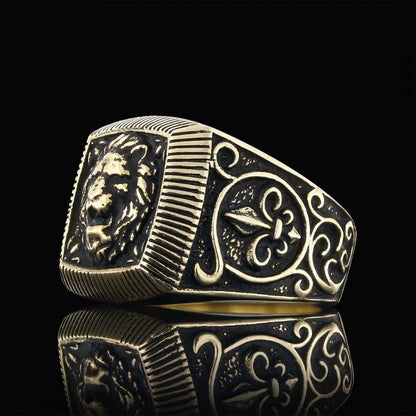 Silver Lion Ring