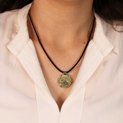 Special Design 925 Sterling Silver Coin Women Pendant
