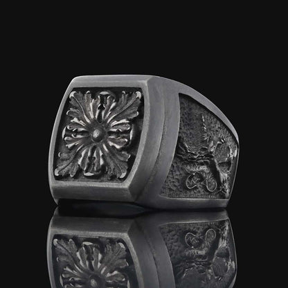 Sterling Silver Ring With Motif Without Stone