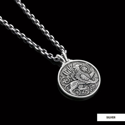 Unique Design Round Gryphon Pendant